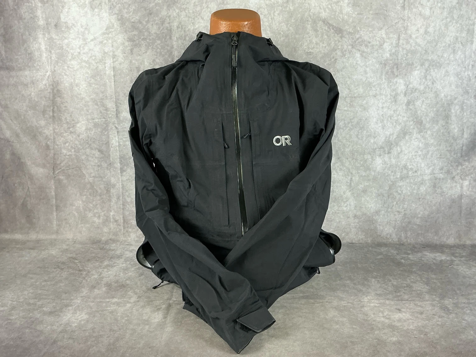 Outdoor Research Mens Carbide Snow Jacket M Water/Wind-Proof Black
Opens in a new window or tab