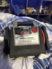 Peak Performance Compact Battery Jump-starter 300   No Plug