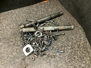 05 Suzuki GSXR GSX-R 600 Misc Hardware Bolts 99A