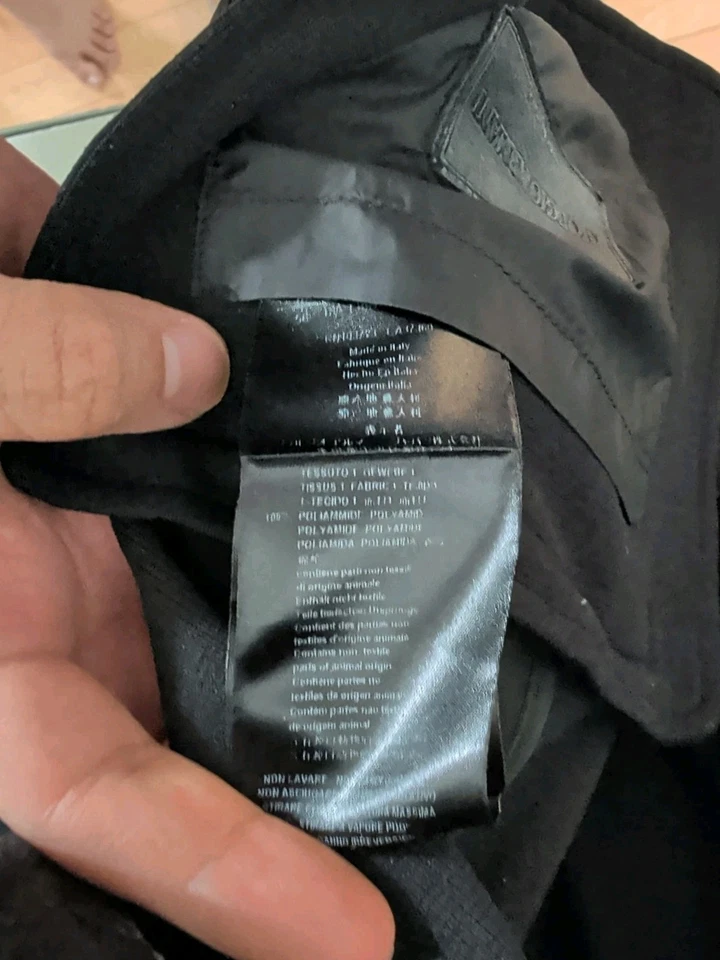 GIORGIO ARMANI Black Label Peak Lapel Jacket Men ITALY with shirt  and Hanger  - Image 3 of 4