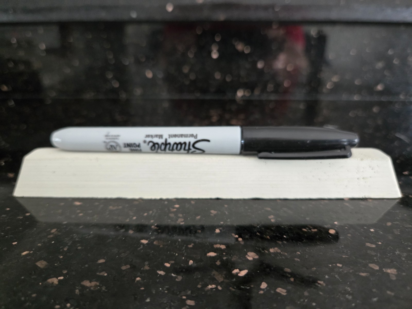 FATTFINGERS Fingerboard Ledge w/ Pool Coping and 7 inch FREE CURB