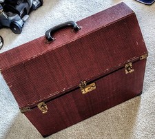 PRICE CUT STURDY HARD SIDED PET  RESCUE CARRIER -DOGS CATS-DOWNTOWN HARTFORD CT