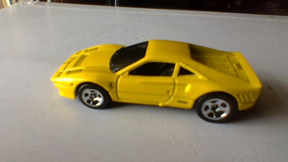ホットウィール フェラーリ 288 GTO イエロー Hot Wheels loose Ferrari 288 GTO yellow | eBay