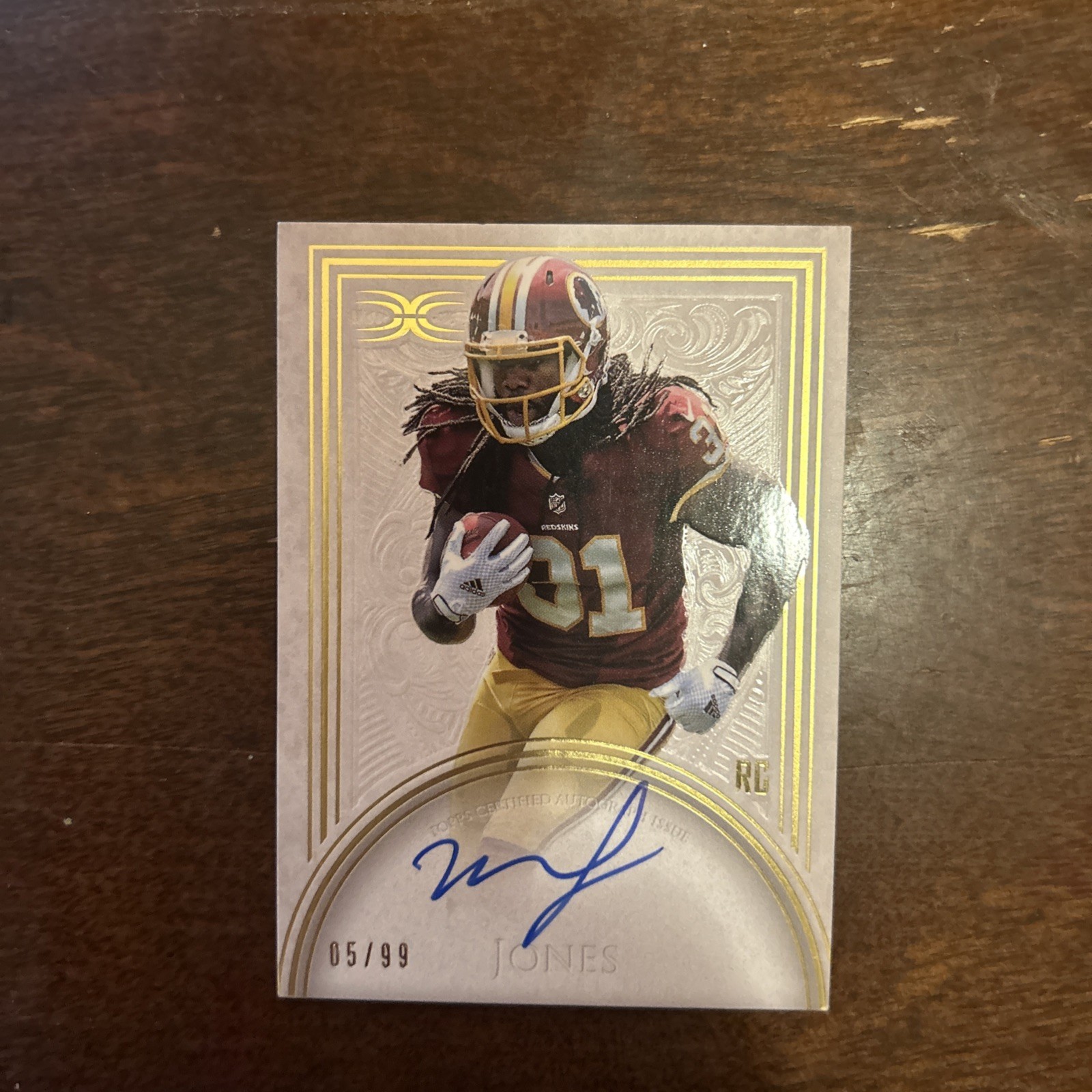 Matt Jones Topps Definitive Framed Rookie Autograph #MJ Base