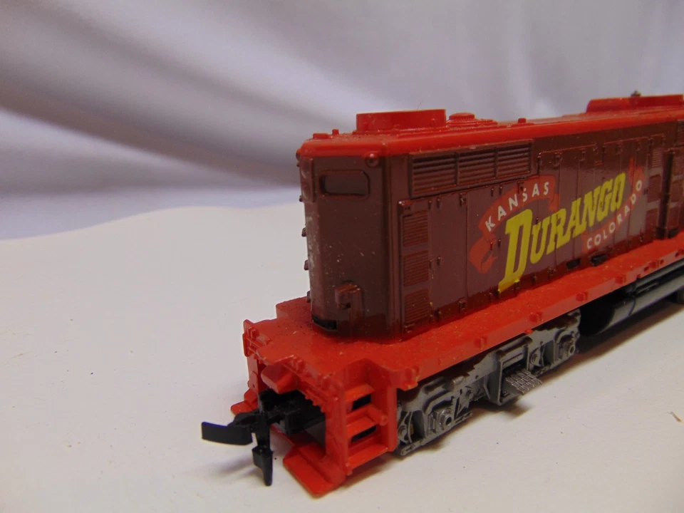 Локомотив Tyco Kansas Durango Colorado No5628 длиной 7,5 дюйма коричневого и красного цветов - Изображение 4 из 4