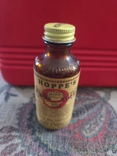 Vintage Hoppes No9 Gun Bore Nitro Cleaning Solvent Bottle. 