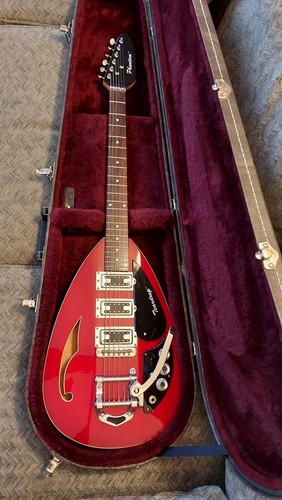 Phantom Guitarworks (Vox) Limited Edition Teardrop Hollowbody #10 of 20 - Picture 2 of 17