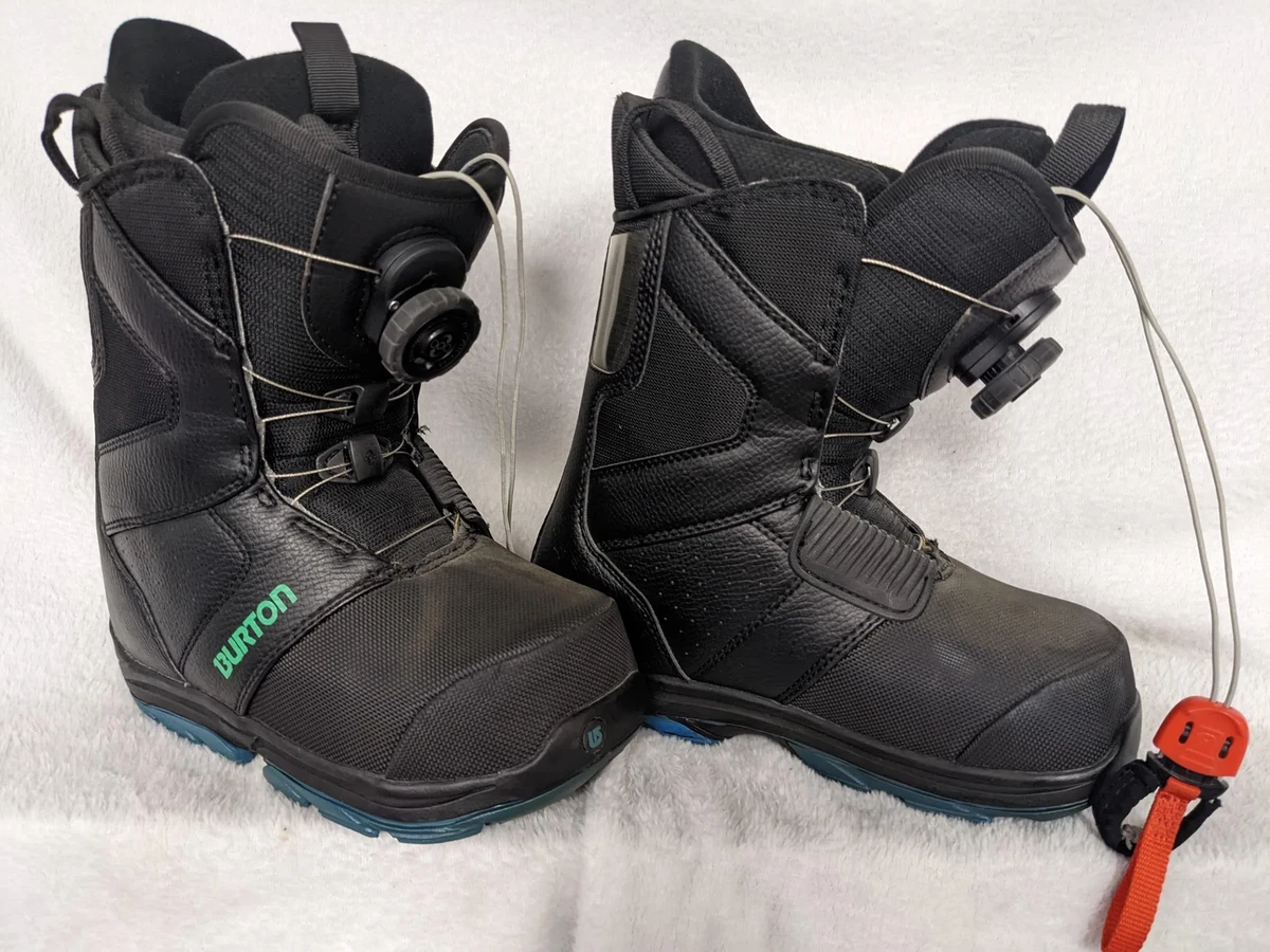 Burton Progression Boa Youth Snowboard Boots Size 4 Color Black Condition Used