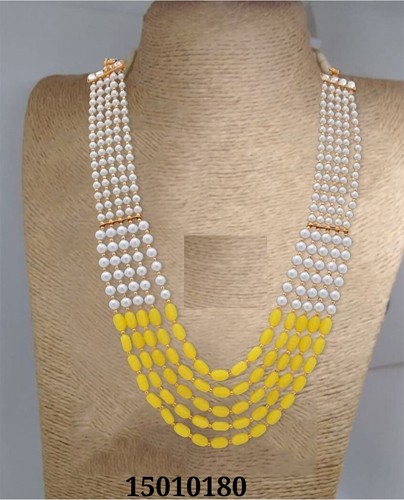 Yellow and White Pearl Beads Rani haar 