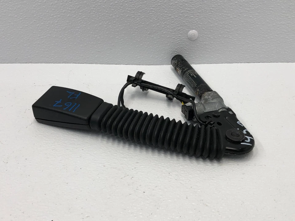 13 14 15 BMW Alpina B7 F01 F02 Front Left Driver Seat Belt Buckle Black 1457 OEM - Image 2 of 4