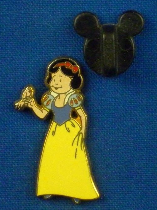 Snow White Kids Dressed as Princesses w/ Bird Disney Pin  # 92903