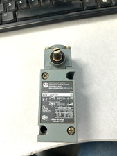 Allen Bradley Oiltight Limit Switch 802T-AMTP Series H