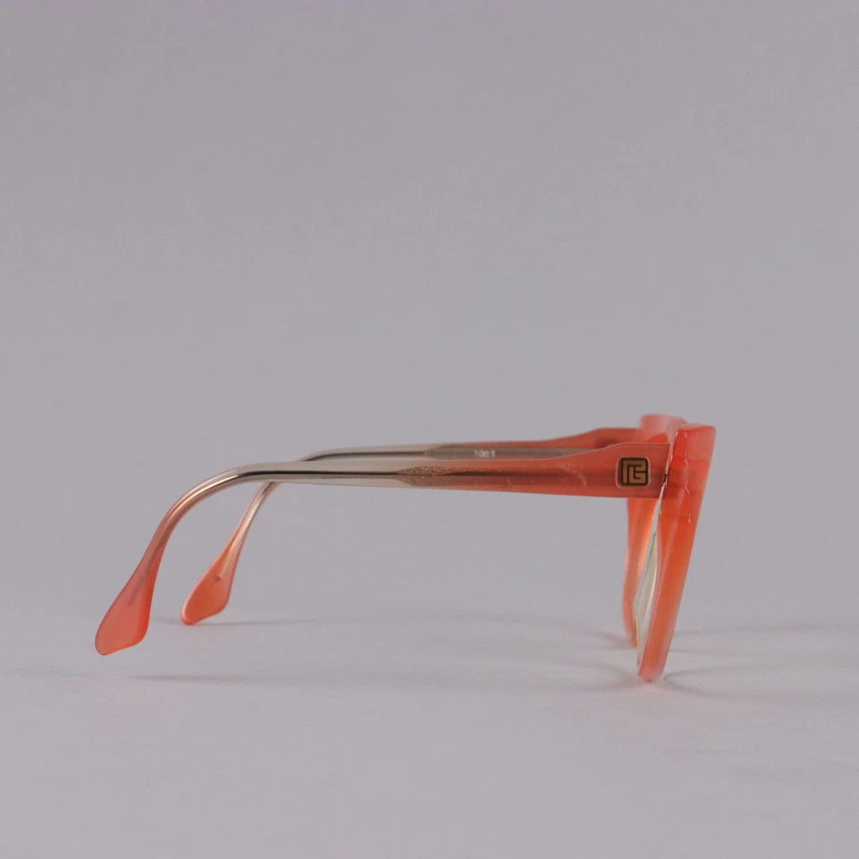 Marco de gafas Pierre Balmain vintage de plástico de colores Francia Foto 3 de 4