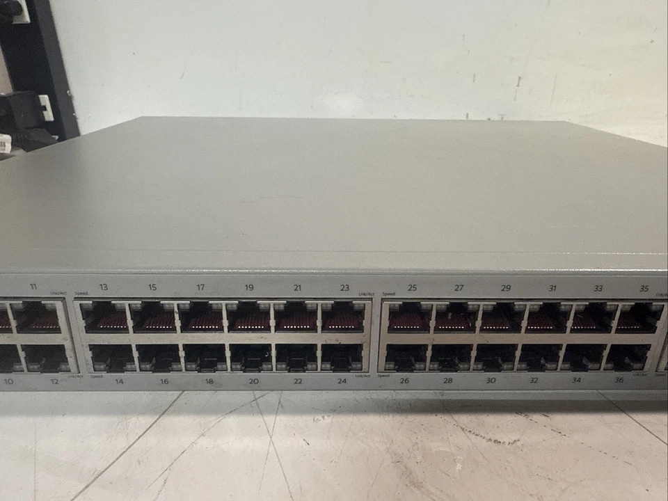 Nortel Networks Baystack 5520-48T-PWR Ethernet Routing Switch - Image 3 of 4