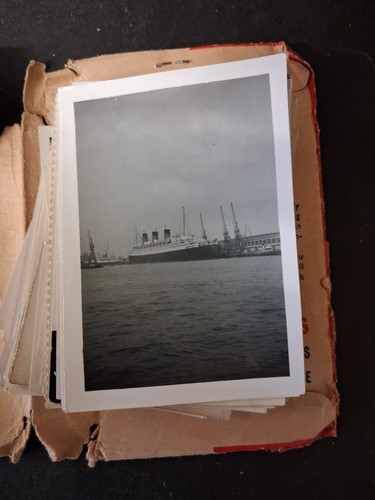 Vintage Photographs 1950s Holidays, People, Family Life, Children Ect - Picture 8 of 17
