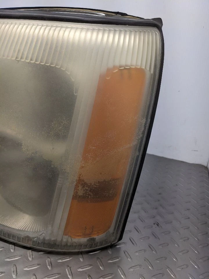 Juego de faros HID de xenón izquierdo+derecho Cadillac Escalade 2002 a 2006 OEM 1156002 Foto 4 de 4