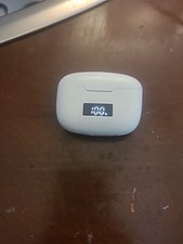 Brookstone Elitetouch True Wireless Pro Earbuds White CHARGING CASE
