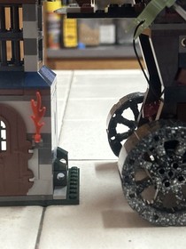 LEGO Castle 7037 Tower Raid Vintage Complete Medieval Set With Both Manuals