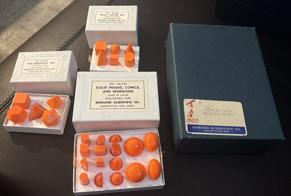 VINTAGE EDMUND SCIENTIFIC CO MINIATURE GEOMETRIC SHAPES 70615 IN ORIGINAL BOX