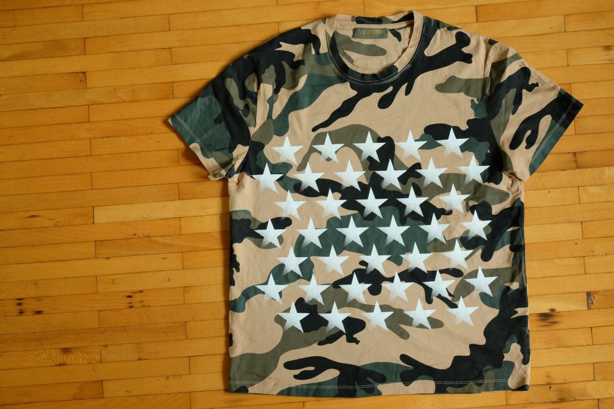 Valentino Men's Star/Camouflage Mariposa Camo Short Sleeve T-shirt