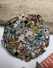 Vintage Flower Enamel & Rhinestone Brooch Pin Costume Jewelry Gold Tone 💐