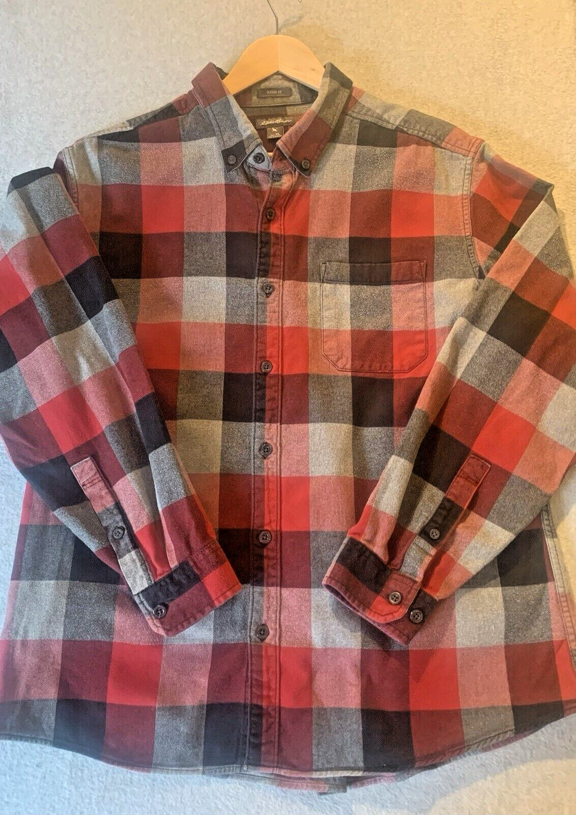Eddie Bauer Mens Flannel Shirt Classic Fit Sz XL Red Black Buffalo Plaid Outdoor