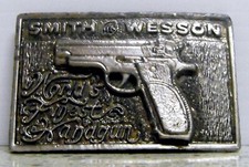 SMITH  WESSON WORLD'S FINEST HANDGUN BELT BUCKLE VINTAGE RARE 1970s USA 