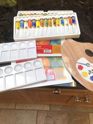 Windsor   And Newton Acrylic Paint X 2 Trays  20 ML X 15 Tubes And Extras - Picture 1 of 9