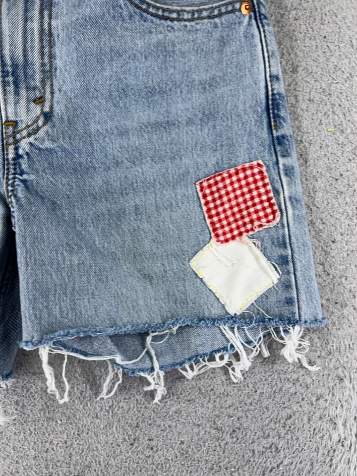 Levis Shorts Womens 24 Blue Denim Jean Cutoff Dad Jean Charlie Boy Big E 24x5 - Image 2 of 4