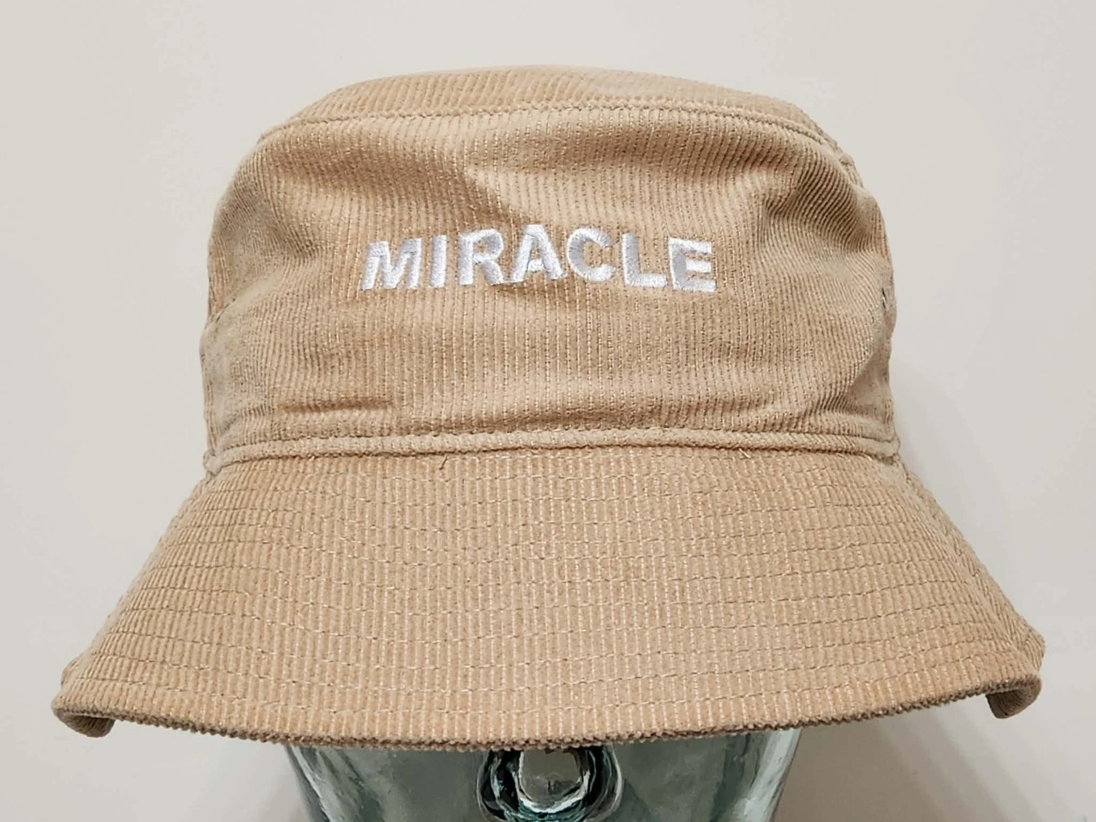 NAHMIAS Sand Corduroy Miracle Bucket Hat Size One Size Spellout Beige/Cream