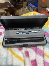 Flashlight Mini Maglite AA Classic - Incandescent In Case New Black