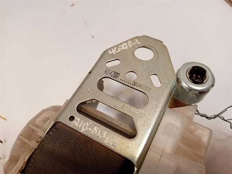 Cinturón de seguridad retractor derecho pasajero delantero Toyota Tacoma 3180328 2014 Foto 3 de 4