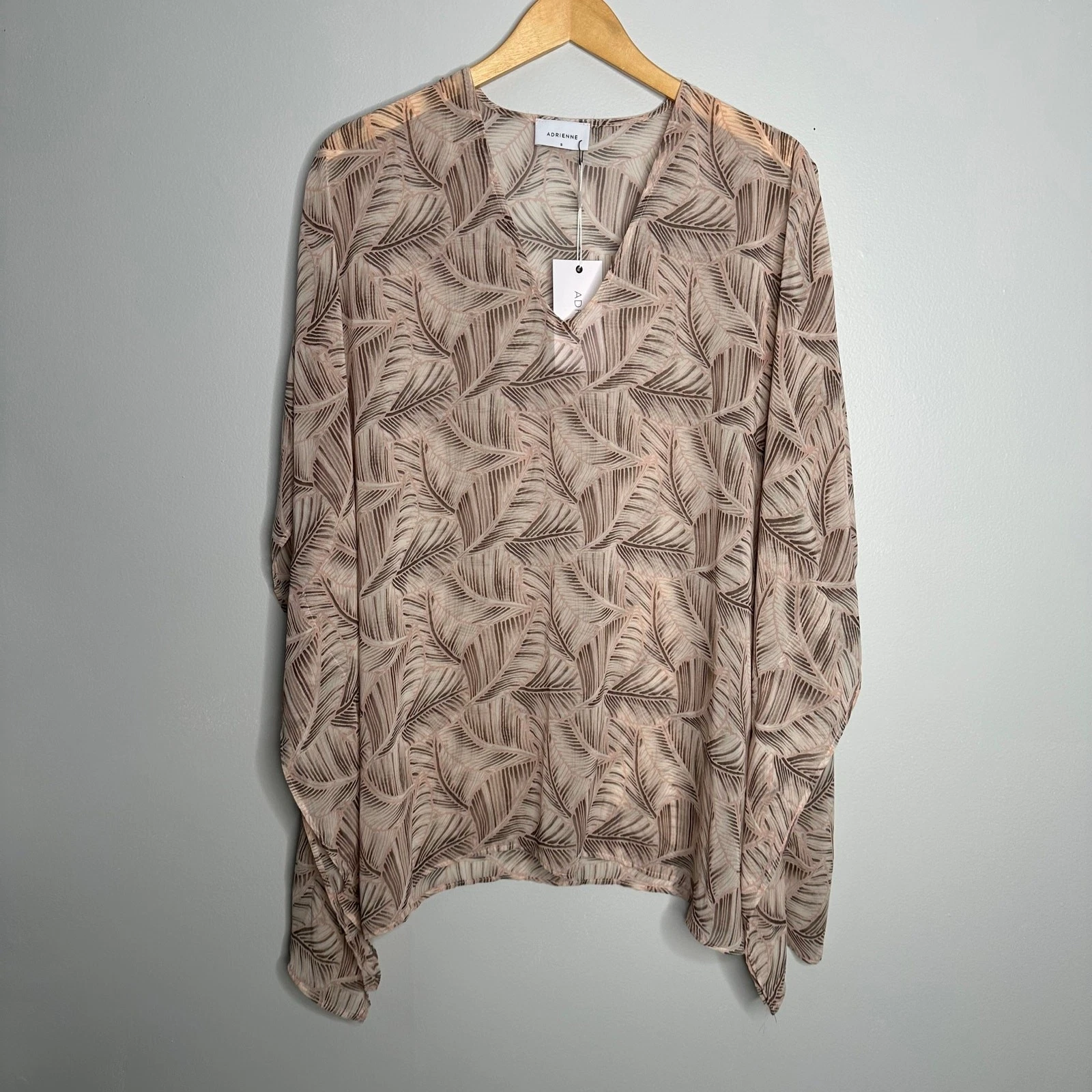 Adrienne Print Poncho Top Women S Pink Brown Ivory NWT Tropical Leaf Boho Chic
