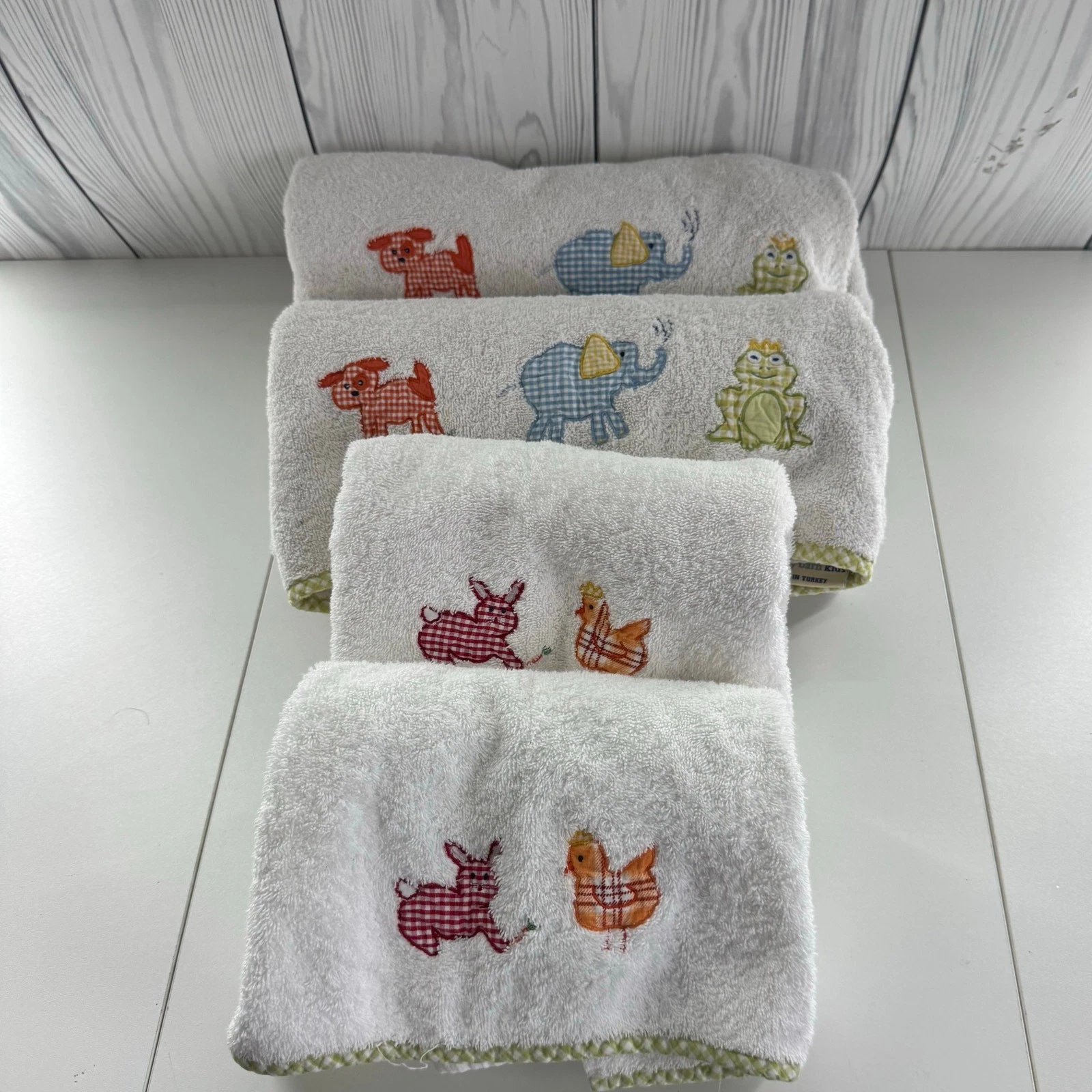 Pottery Barn Kids Set of 4 White Towels Animals Applique Embroidered Gingham