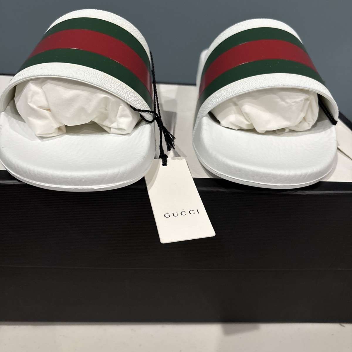 NIB GUCCI Pursuit Stripes White Pool Slides Mens - White  display picture 1