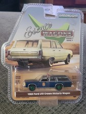 Greenlight CHASE 1984 Ford LTD Crown Victoria Wagon 1:64 scale Diecast