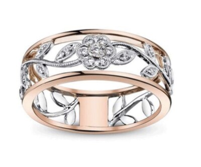 Floral Ring - Women - Size 7 - Trending