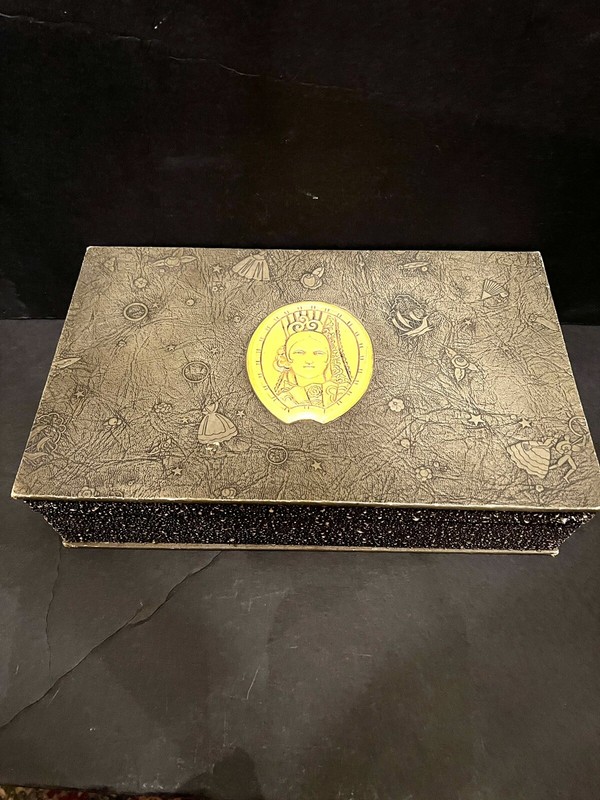 Awesome, Large, Art Deco 1940’s  Vintage Box Celluliod Flamenco Dancer Motifs