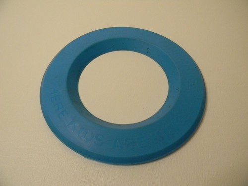 Vintage Burger King Blue Zinger 7.5” Frisbee Ring - Picture 2 of 6