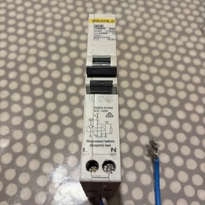 SQUARE D 32 AMP CURVE B 6kA 30mA RCBO TYP AC SQOR 132B03