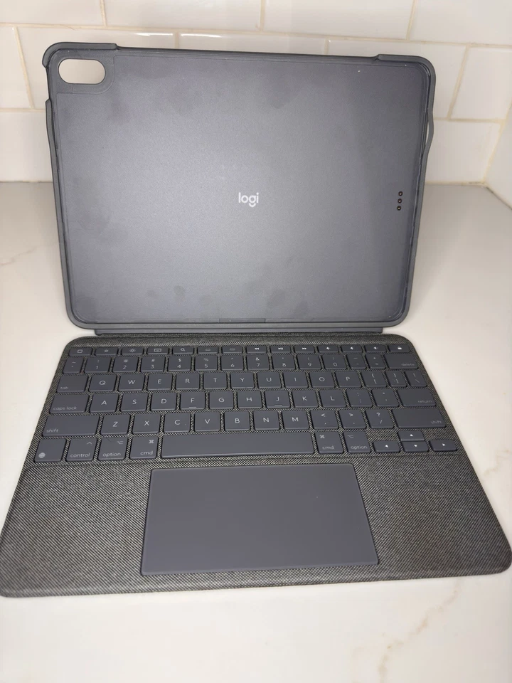 罗技 Combo Touch 背光键盘对开式适用于 iPad Air 10.9" 第 5 代和第 4 代 — 第 2/4 张图片