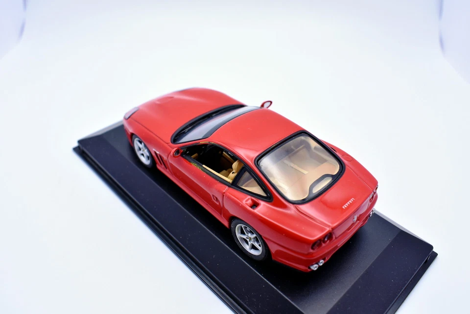 Modellino auto scala 1:43 Ferrari 550 Minichamps diecast modellismo statico car - Immagine 3 di 4