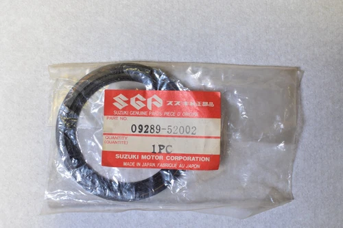 OIL SEAL