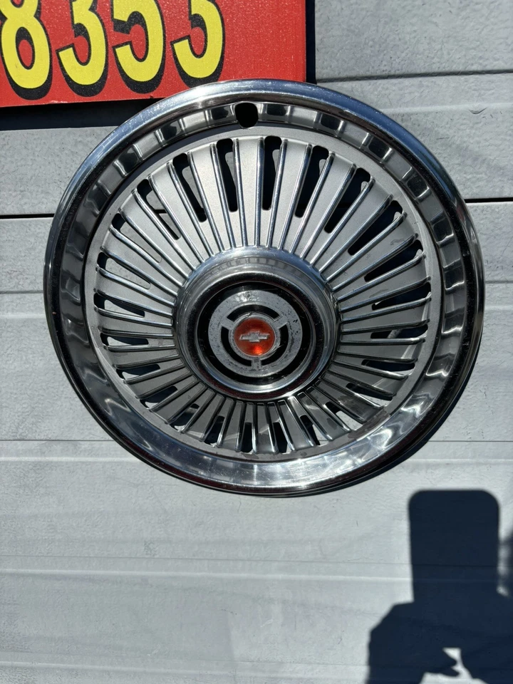 Chevrolet Chevelle Malibu Elcamino 1965 14"" juego de tapacubos originales 4 bonito raro Foto 4 de 4