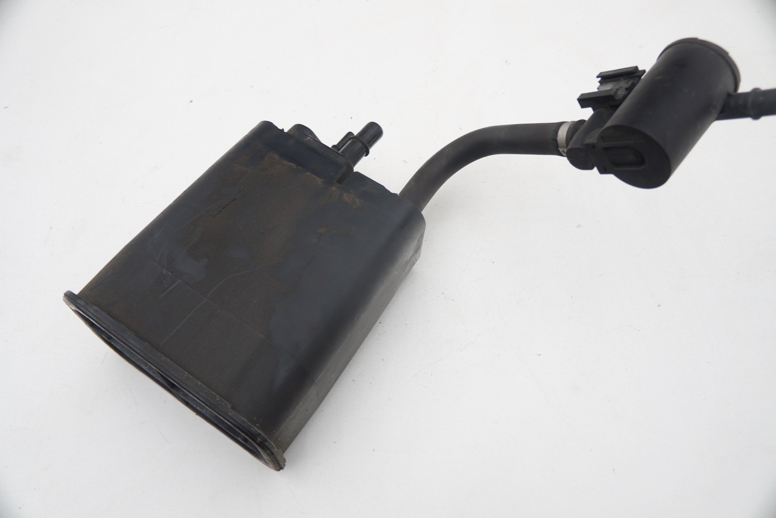 Fuel Vapor Charcoal Canister Evaporator A121L0002F OEM Lotus Elise Exige 2004-11