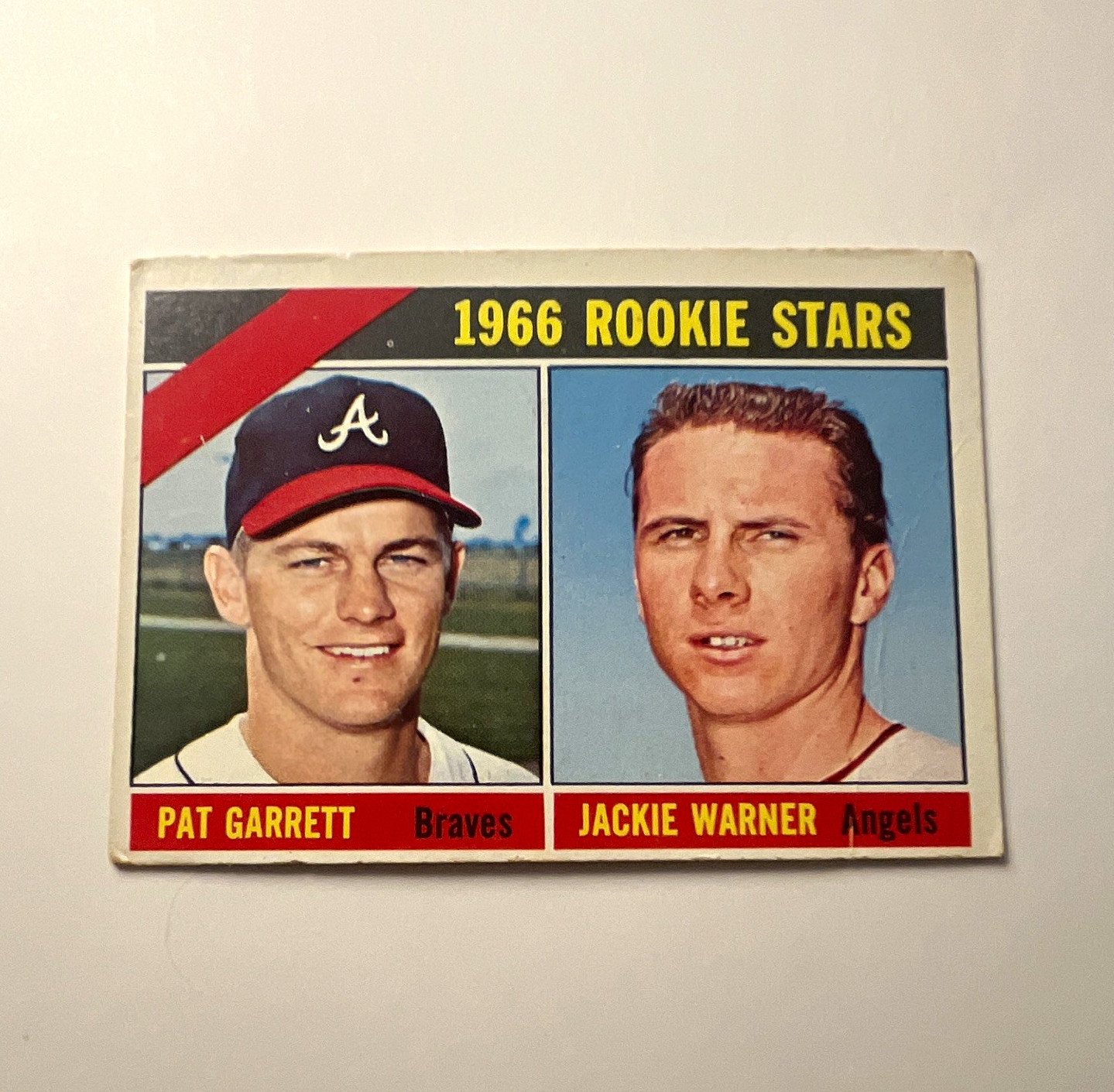 1966 Topps High # 553 Rookie Stars Pat Garrett Jackie Warner 