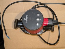 Grundfos Alpha 2 25-40 180 Heizungspumpe Pumpe Umwälzpumpe 