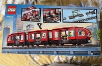 LEGO City 60423  Downtown Tram and Station NEW