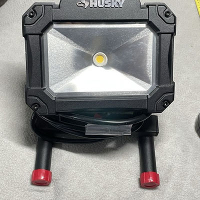 #ad Husky 1500 Lumen Portable LED Work Light K40066 $17.49