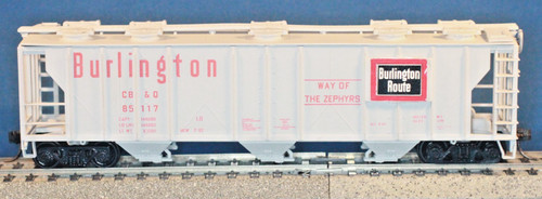 Tolva cubierta de 3 bahías JP HO Athearn 53xx 54' Burlington CB&Q 85117 | Condition: Used